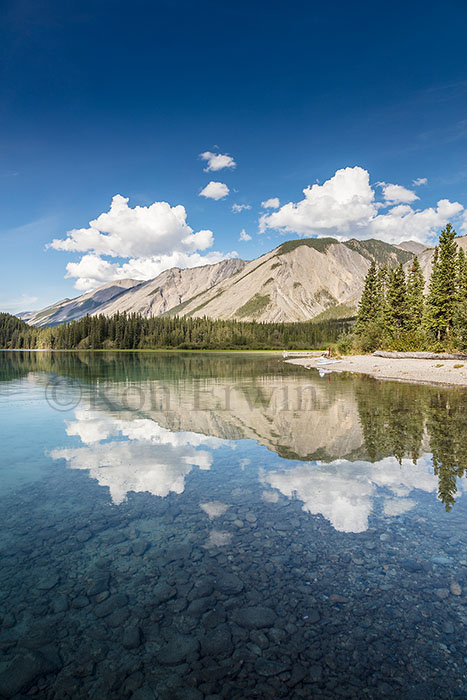 Muncho Lake Provincial Park, BC