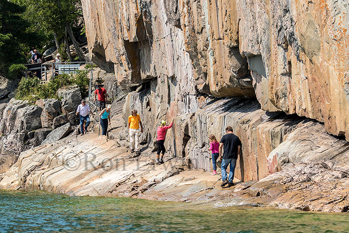 Viewing the Agawa Rock Pictographs