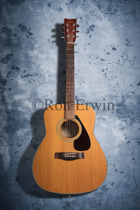 Yamaha Acoustic Guitar