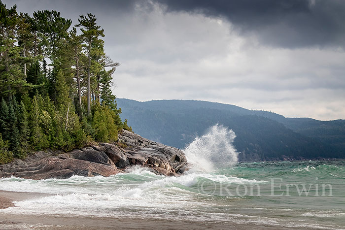 Lake Superior Waves