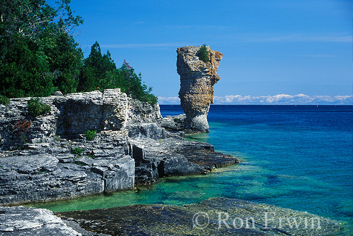 Flowerpot Island &copy; Ron Erwin