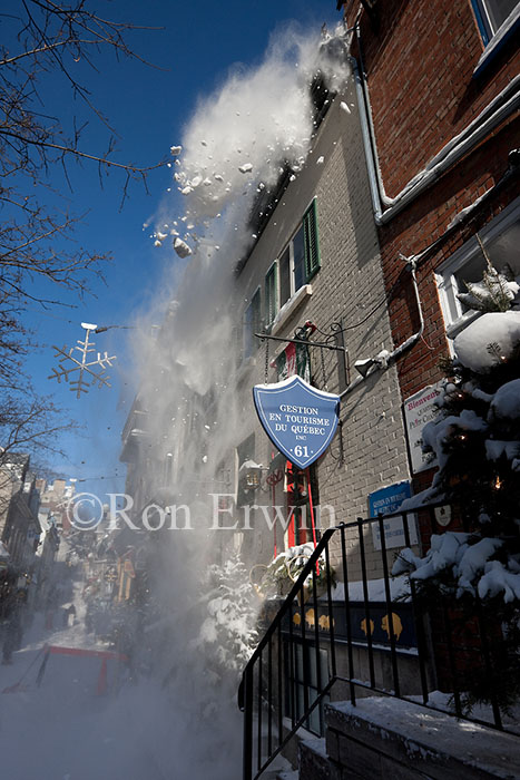 Clearing Roofs in Vieux-Quebec