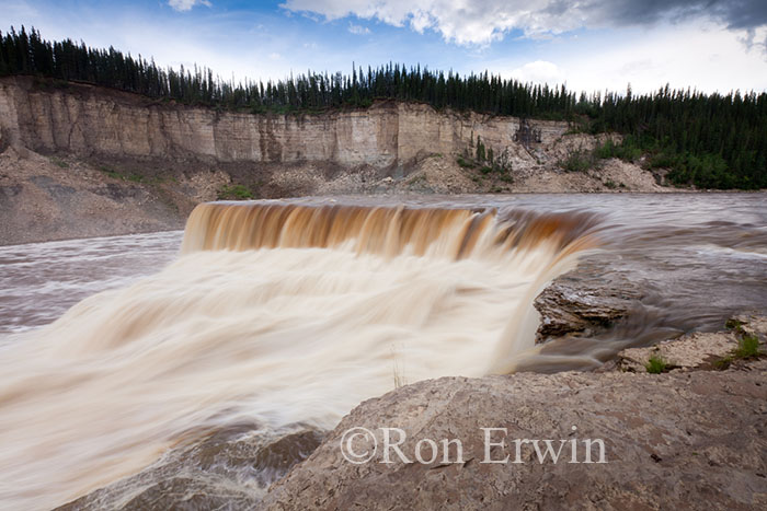 Lousie Falls, NWT 