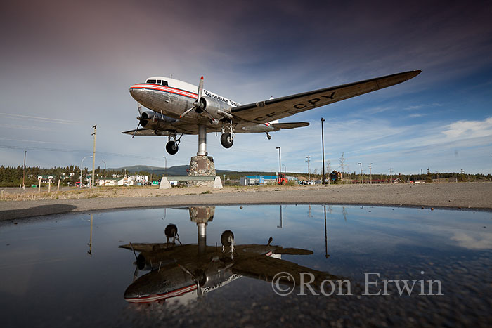 Douglas DC-3 Weathervane