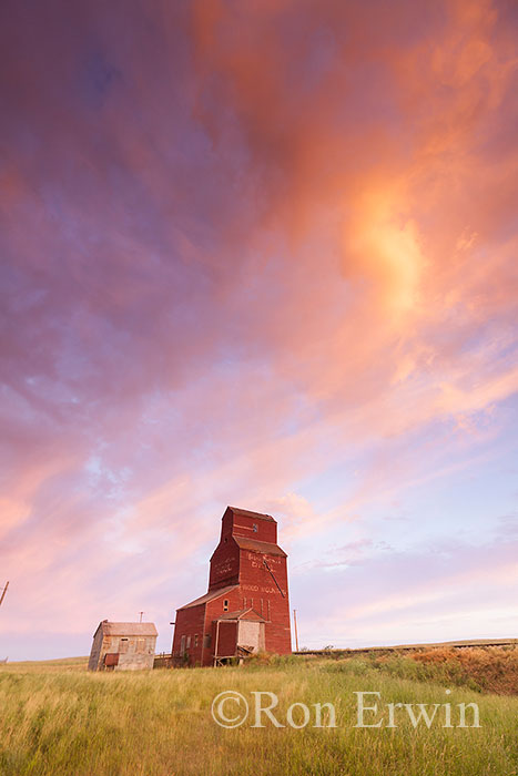 Wood Mountain Grain Elevator