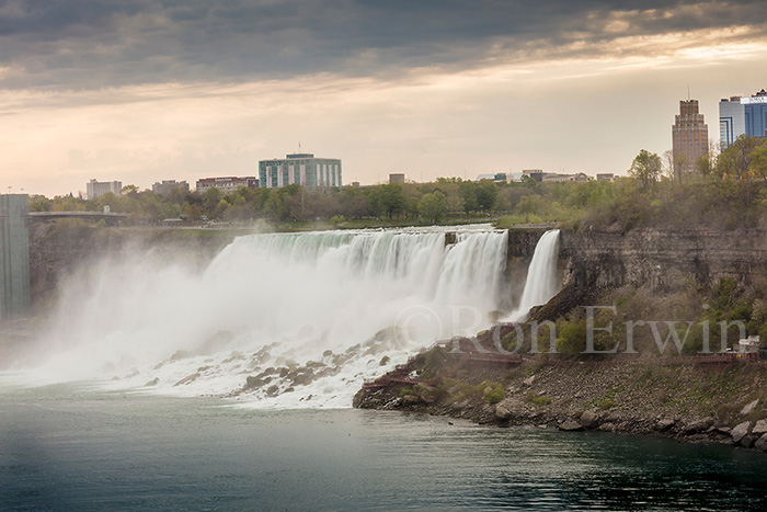 American Falls (Niagara Falls) from Canada
