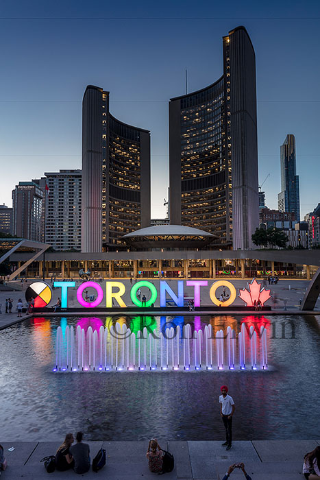 Toronto Nathan Phillips Square