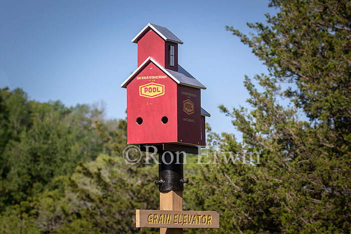 Grain Elevator Birdhouse