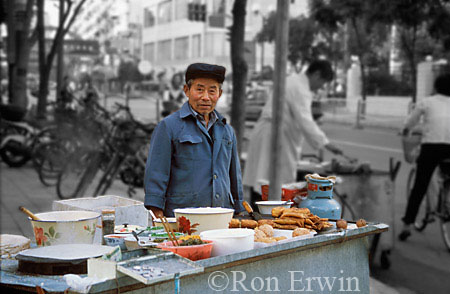Man Cooking in China