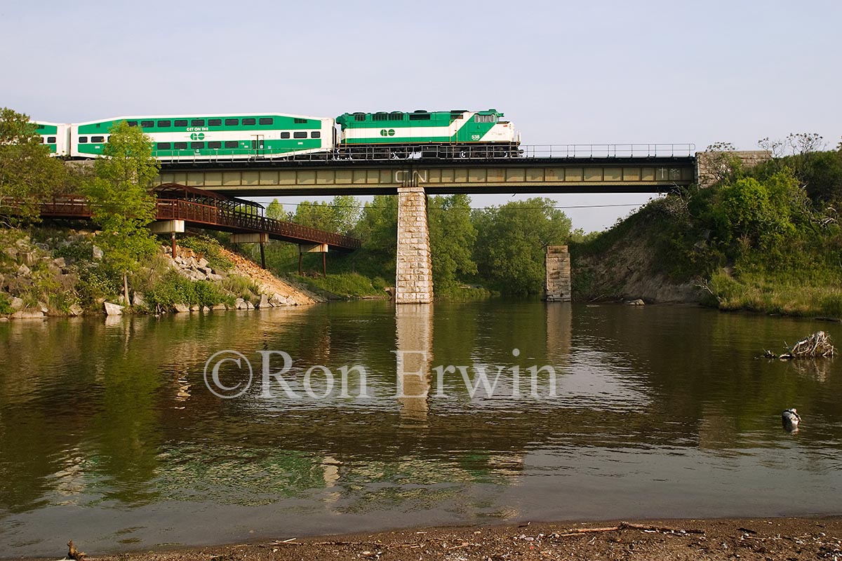 GO Train