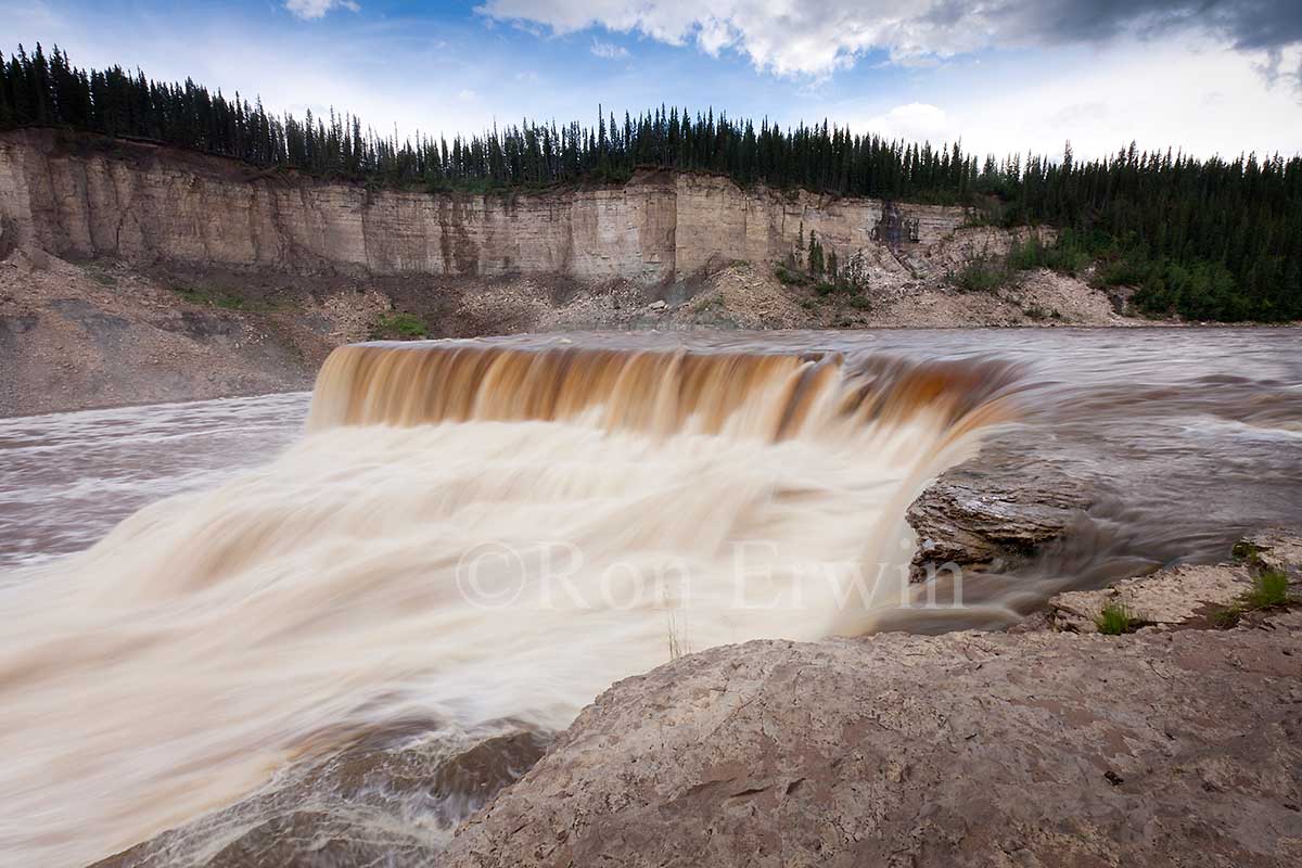 Lousie Falls, NWT 