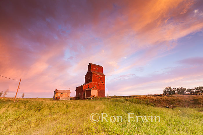 Wood Mountain Grain Elevator