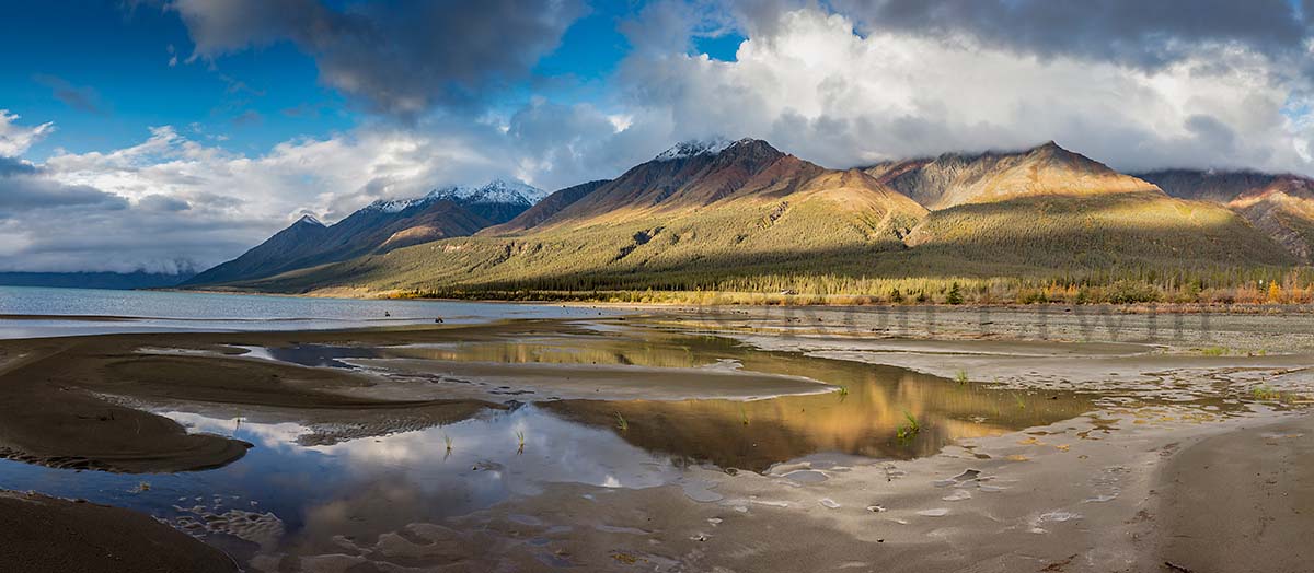 Kluane Lake, Yukon