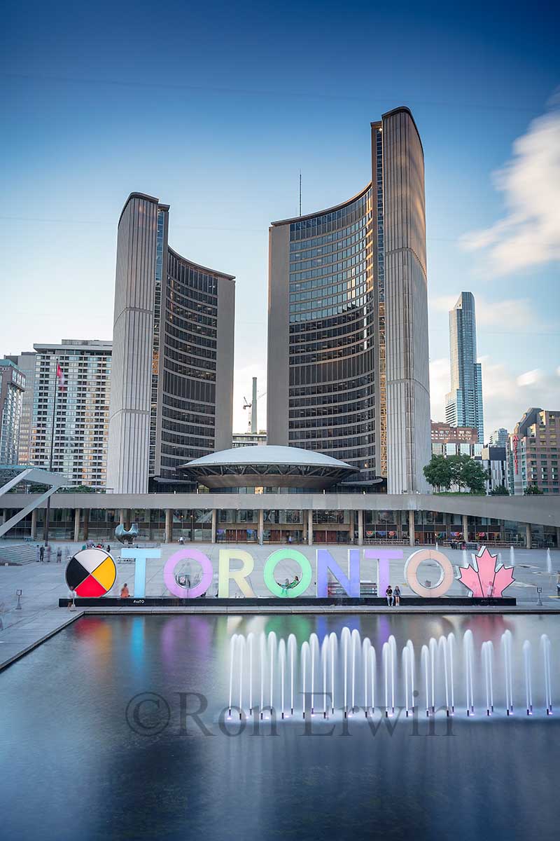 Toronto Nathan Phillips Square