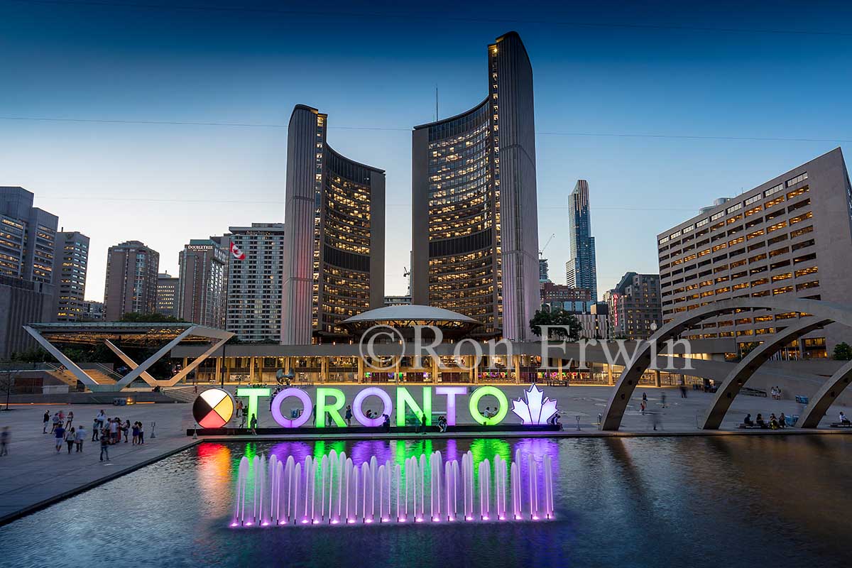 Toronto Nathan Phillips Square