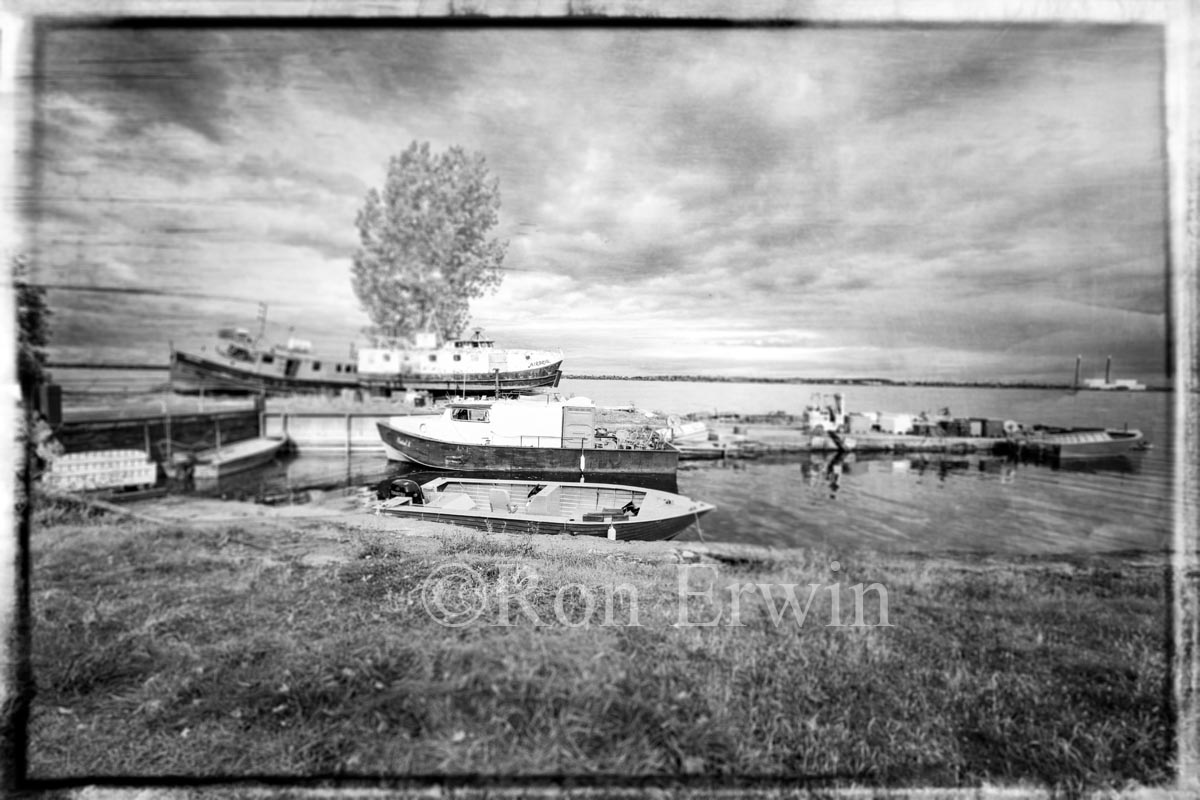 Cressy Bayside Fishing Boats