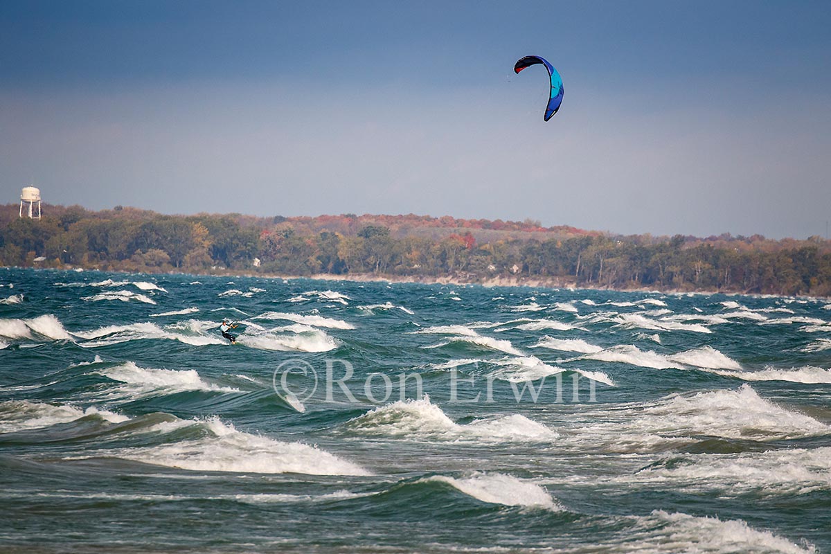 Kitesurfer